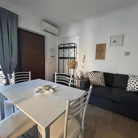 Appartamento Per Vacanze-Casa Sole Fiumicino Exterior photo